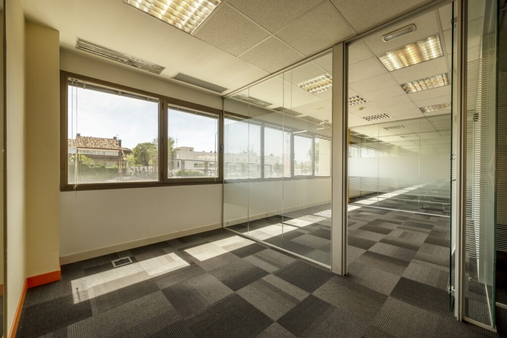 Okna dźwiękoszczelne do biura